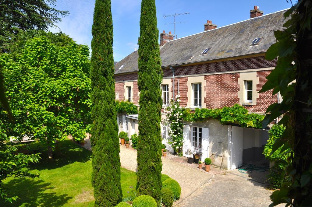 La Maison & L'Atelier Neuilly-en-Thelle Exterior foto