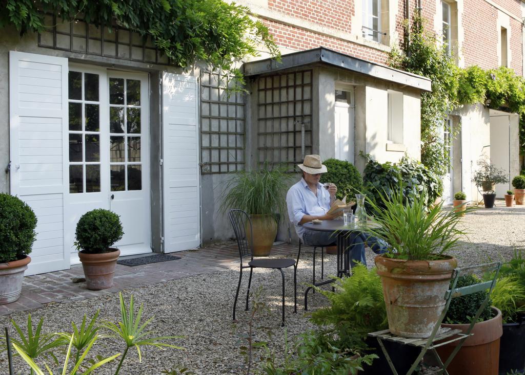 La Maison & L'Atelier Neuilly-en-Thelle Exterior foto